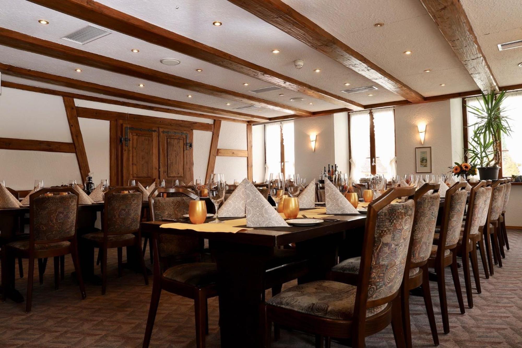 Hotel-Restaurant Weisses Kreuz Breitenbach Экстерьер фото
